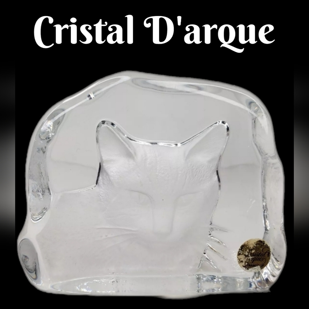 Cristal D'arque Etched Cat Into Block of Clear Crystal Paperweight or Decor